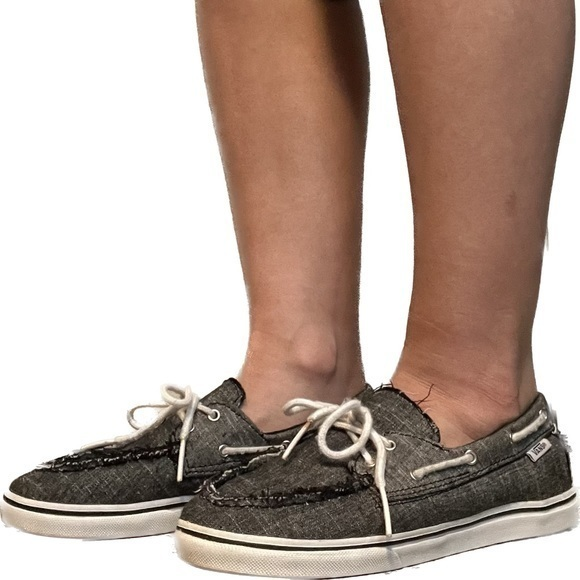 Vans Shoes - Vans Zapato Del Barco Boat‎ Shoes Women’s Size 6